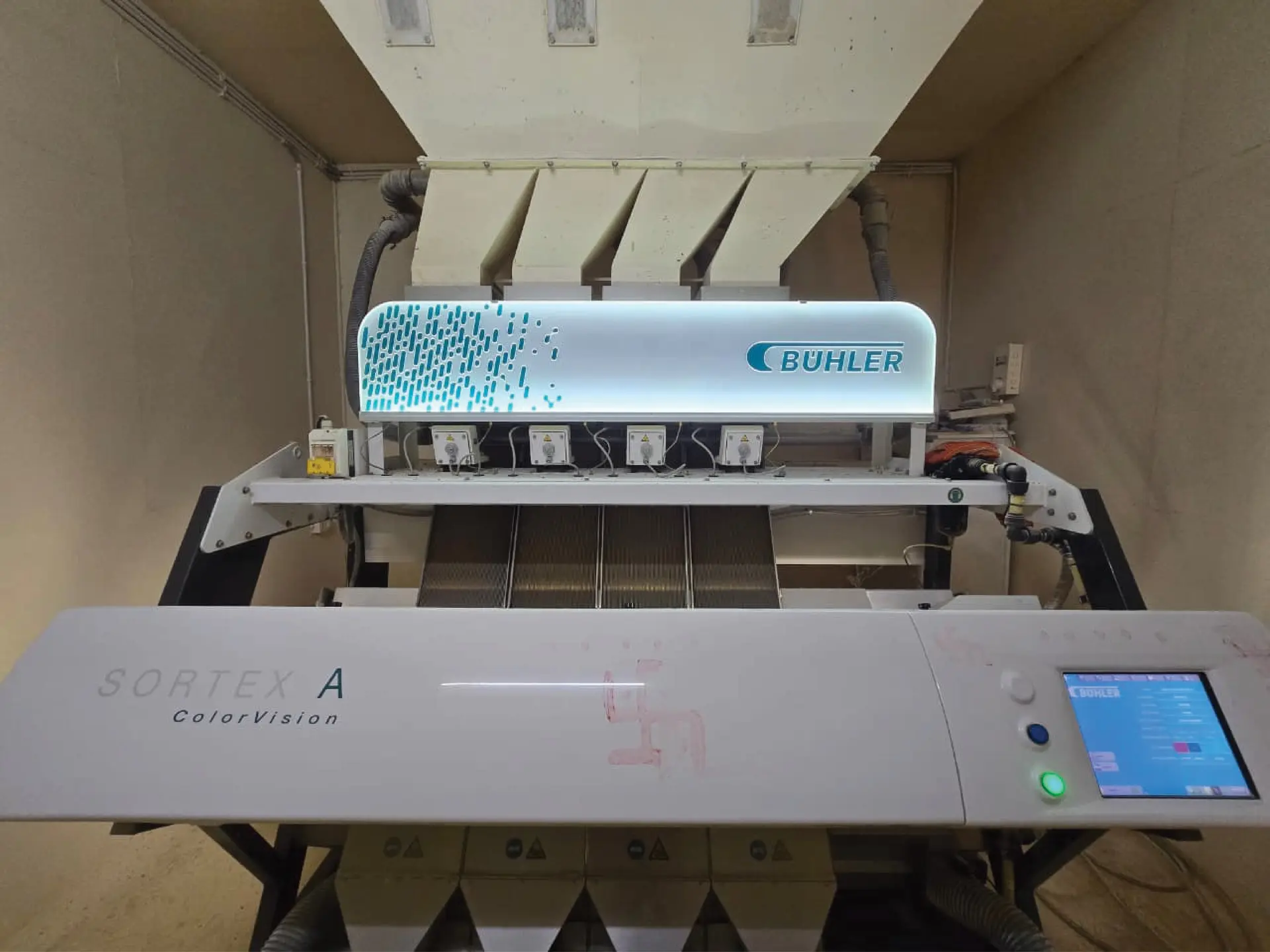 Bühler SORTEX A ColorVision optical sorter at HS Proteins facility
